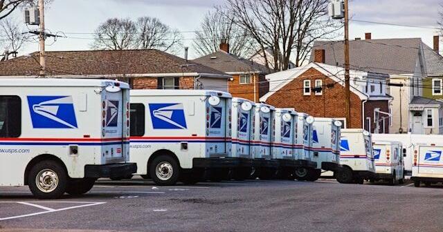 Senators Want US Postal Service to Stop Changes to Save $160B